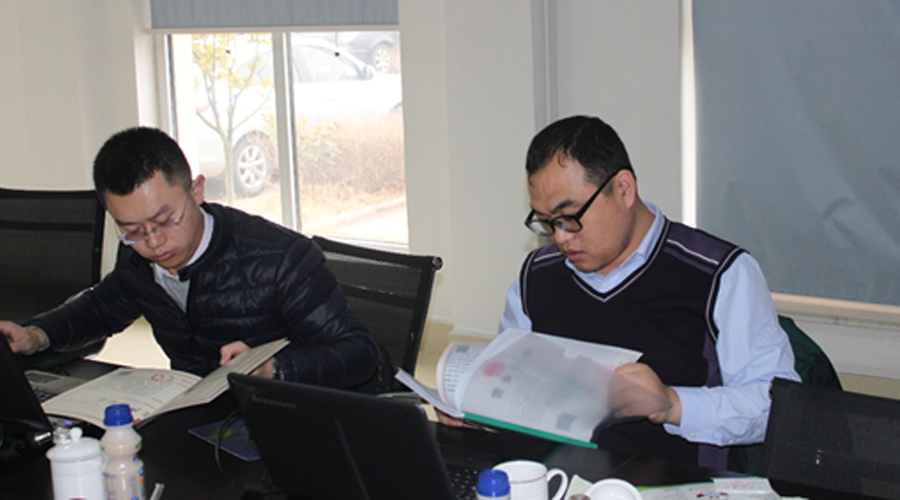 1488331754953739.png 伊利原料奶事業(yè)部質(zhì)量管理部對根源體系及質(zhì)量管理認(rèn)證進(jìn)行現(xiàn)場復(fù)核.png